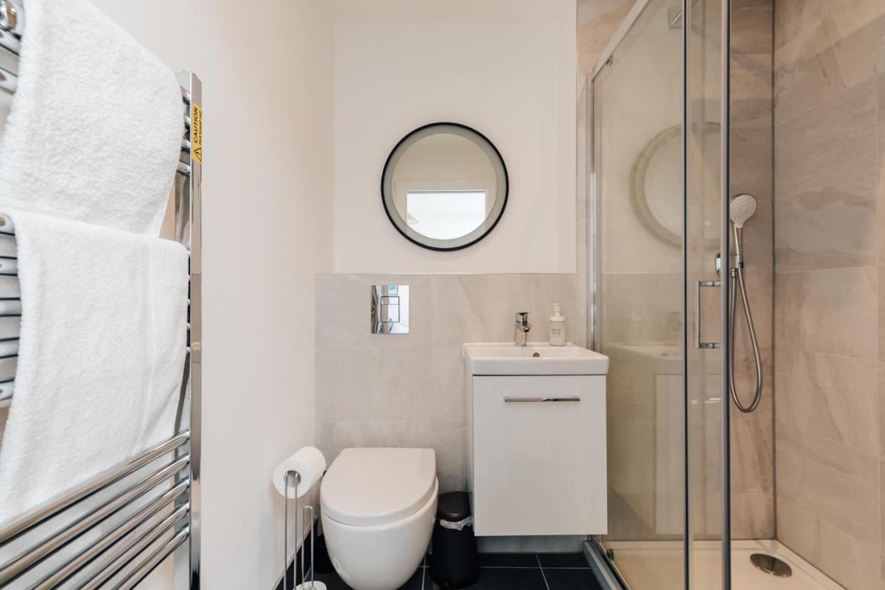 Redland Stay In Bespoke Home 2 Of 2 Бристоль Экстерьер фото